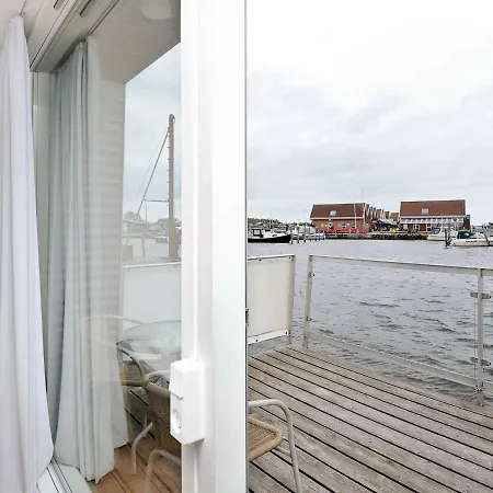Holiday home 6 Person In Hemmet *